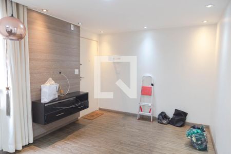 Sala de apartamento para alugar com 2 quartos, 46m² em Água Chata, Guarulhos