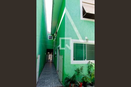 Casa à venda com 200m², 3 quartos e 2 vagas Casa à venda com 200m², 3 quartos e 2 vagasQuintal