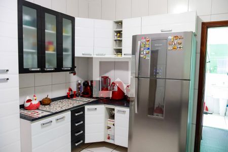 Casa à venda com 200m², 3 quartos e 2 vagas Casa à venda com 200m², 3 quartos e 2 vagasCozinha