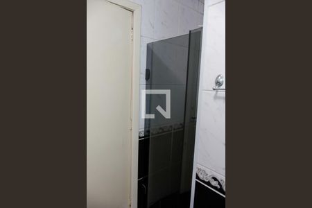 Casa à venda com 200m², 3 quartos e 2 vagas Casa à venda com 200m², 3 quartos e 2 vagasBanheiro