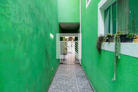 Casa à venda com 200m², 3 quartos e 2 vagas Casa à venda com 200m², 3 quartos e 2 vagasCorredor