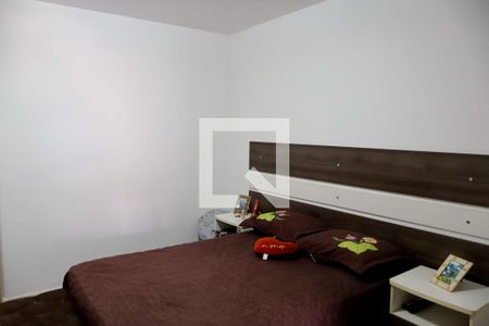 Casa à venda com 200m², 3 quartos e 2 vagas Casa à venda com 200m², 3 quartos e 2 vagasQuarto 2 - Suíte