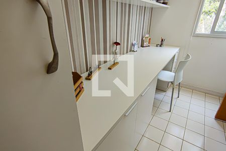 Apartamento à venda com 100m², 3 quartos e 2 vagasquarto de serviço