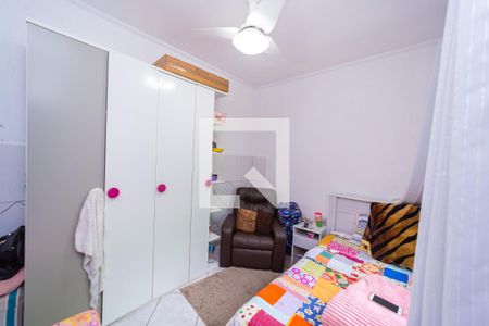 Casa à venda com 175m², 4 quartos e 2 vagas Casa à venda com 175m², 4 quartos e 2 vagasQuarto 4