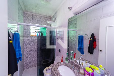 Casa à venda com 175m², 4 quartos e 2 vagas Casa à venda com 175m², 4 quartos e 2 vagasBanheiro Social