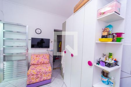 Casa à venda com 175m², 4 quartos e 2 vagas Casa à venda com 175m², 4 quartos e 2 vagasQuarto 4