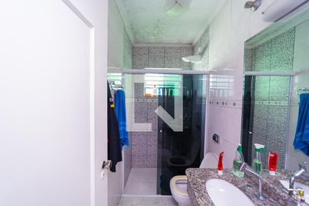 Casa à venda com 175m², 4 quartos e 2 vagas Casa à venda com 175m², 4 quartos e 2 vagasBanheiro Social