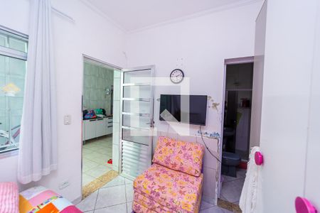 Casa à venda com 175m², 4 quartos e 2 vagas Casa à venda com 175m², 4 quartos e 2 vagasQuarto 4