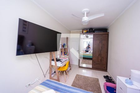 Casa à venda com 175m², 4 quartos e 2 vagas Casa à venda com 175m², 4 quartos e 2 vagasQuarto 1