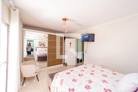 Casa à venda com 175m², 4 quartos e 2 vagas Casa à venda com 175m², 4 quartos e 2 vagasQuarto 2