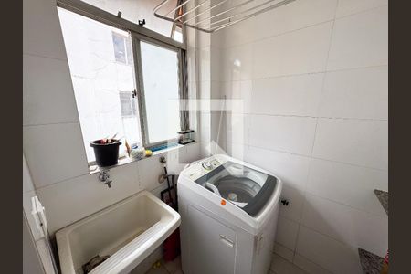 Apartamento à venda com 65m², 3 quartos e 1 vaga Apartamento à venda com 65m², 3 quartos e 1 vagaÁrea de Serviço