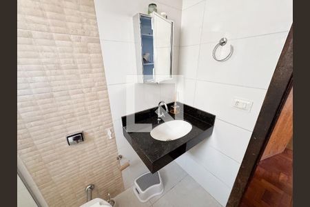 Apartamento à venda com 65m², 3 quartos e 1 vaga Apartamento à venda com 65m², 3 quartos e 1 vagaBanheiro 2