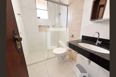 Apartamento à venda com 65m², 3 quartos e 1 vaga Apartamento à venda com 65m², 3 quartos e 1 vagaBanheiro 2