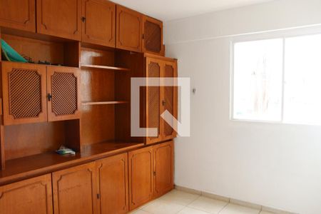 Quarto 01 de apartamento para alugar com 3 quartos, 98m² em Setor Aeroporto, Goiânia
