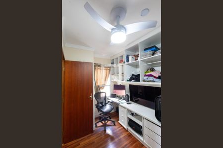 Casa de condomínio à venda com 103m², 3 quartos e 2 vagasQuarto 3