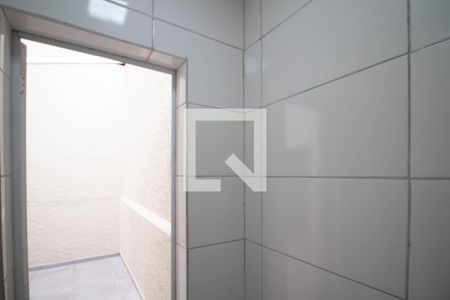 Casa à venda com 90m², 2 quartos e 2 vagasBanheiro 2