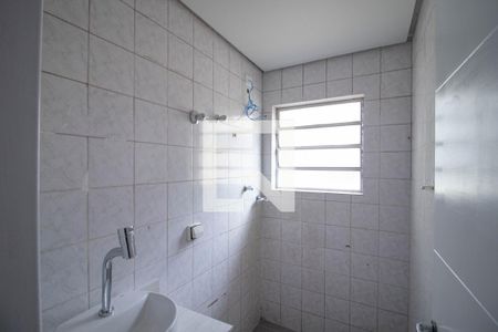 Casa à venda com 90m², 2 quartos e 2 vagasBanheiro