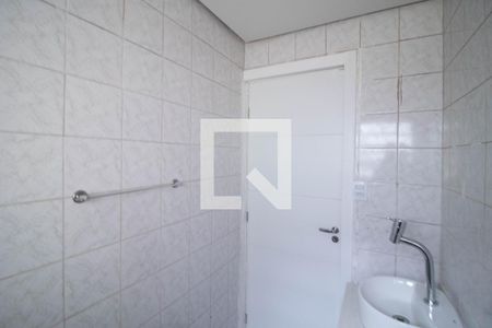 Casa à venda com 90m², 2 quartos e 2 vagasBanheiro