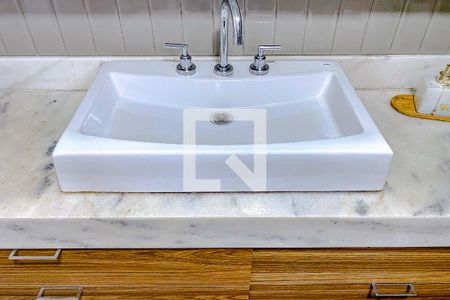 Apartamento à venda com 100m², 3 quartos e 2 vagasBanheiro da Suíte