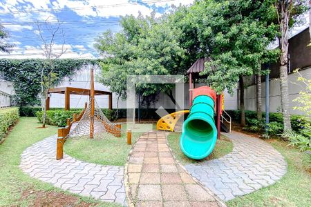 Apartamento à venda com 100m², 3 quartos e 2 vagasÁrea comum - Playground