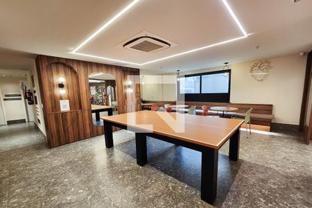 Apartamento à venda com 34m², 1 quarto e sem vaga Apartamento à venda com 34m², 1 quarto e sem vagaÁrea Comum - Jogos