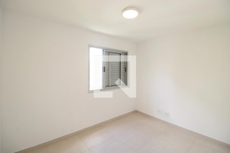 Quarto 1 de apartamento para alugar com 2 quartos, 60m² em Vila Isolina Mazzei, São Paulo