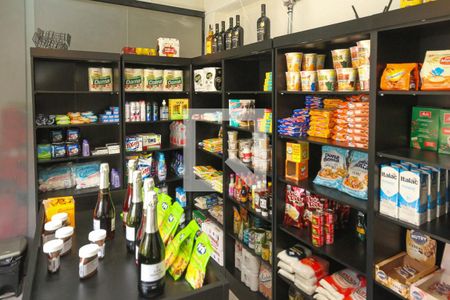Apartamento à venda com 43m², 2 quartos e 1 vaga Apartamento à venda com 43m², 2 quartos e 1 vagaMercado