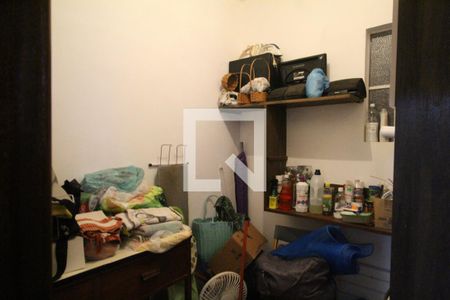 Casa de condomínio para alugar com 684m², 3 quartos e 3 vagasCozinha - Quarto/despensa