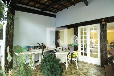 Casa de condomínio para alugar com 684m², 3 quartos e 3 vagasVaranda da sala