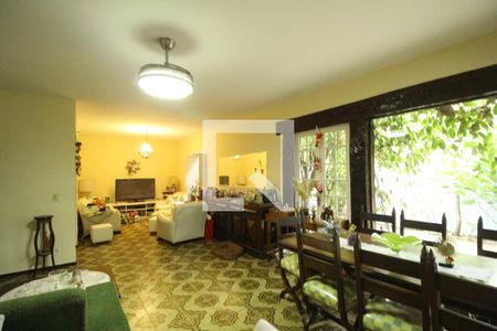 Sala de casa de condomínio para alugar com 3 quartos, 684m² em Anil, Rio de Janeiro