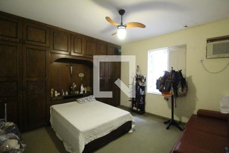 Casa de condomínio para alugar com 684m², 3 quartos e 3 vagasQuarto 3