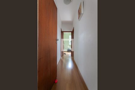 Apartamento à venda com 160m², 3 quartos e 1 vagaCorredor