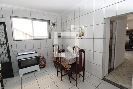 Casa para alugar com 178m², 2 quartos e 3 vagasCozinha