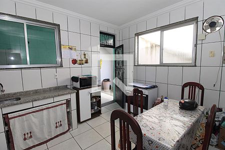 Casa para alugar com 178m², 2 quartos e 3 vagasCozinha