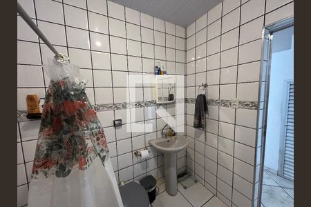 Casa para alugar com 178m², 2 quartos e 3 vagasBanheiro Social