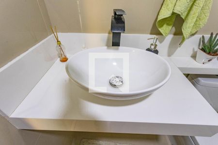 Casa à venda com 400m², 6 quartos e 1 vaga Casa à venda com 400m², 6 quartos e 1 vagaLavabo