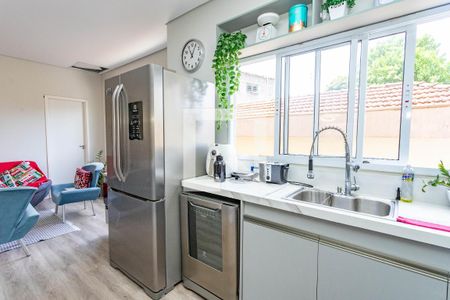 Casa à venda com 400m², 6 quartos e 1 vaga Casa à venda com 400m², 6 quartos e 1 vagaCozinha