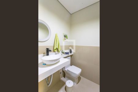 Casa à venda com 400m², 6 quartos e 1 vaga Casa à venda com 400m², 6 quartos e 1 vagaLavabo