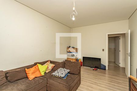 Casa à venda com 400m², 6 quartos e 1 vaga Casa à venda com 400m², 6 quartos e 1 vagaSala de TV