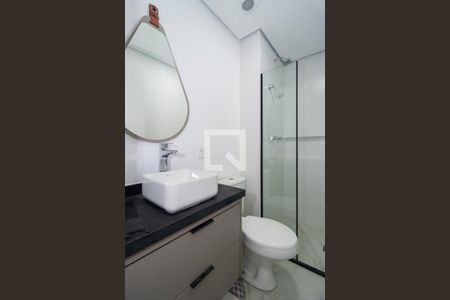 Apartamento à venda com 60m², 2 quartos e 2 vagas Apartamento à venda com 60m², 2 quartos e 2 vagasBanheiro