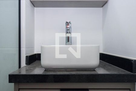 Apartamento à venda com 60m², 2 quartos e 2 vagas Apartamento à venda com 60m², 2 quartos e 2 vagasBanheiro da Suíte