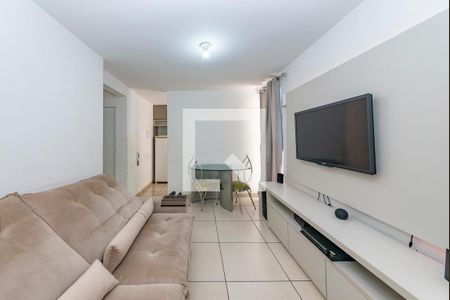 Sala de apartamento para alugar com 2 quartos, 50m² em Madre Gertrudes, Belo Horizonte