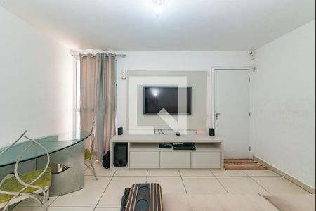 Sala de apartamento para alugar com 2 quartos, 50m² em Madre Gertrudes, Belo Horizonte