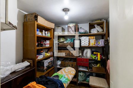 Casa à venda com 168m², 3 quartos e 2 vagasQuato de Serviço