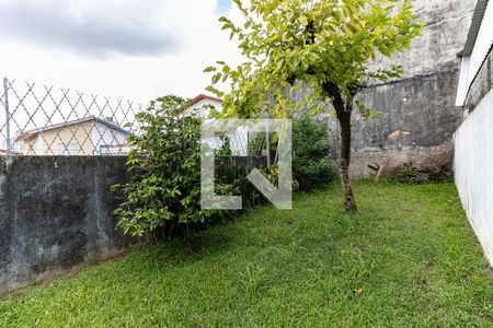 Casa à venda com 168m², 3 quartos e 2 vagasQuintal/Jardim