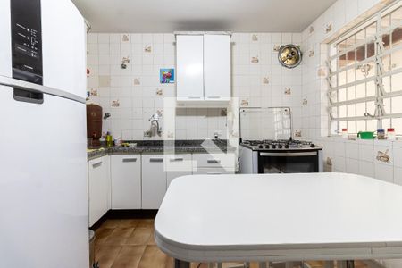 Casa à venda com 168m², 3 quartos e 2 vagasCozinha