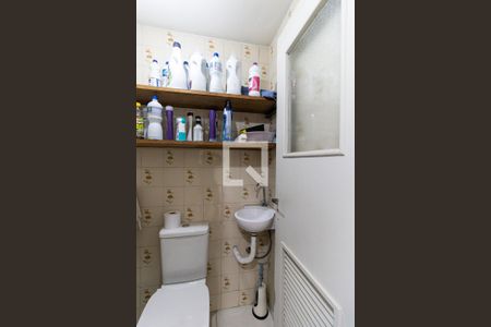 Casa à venda com 168m², 3 quartos e 2 vagasBanheiro de Serviço