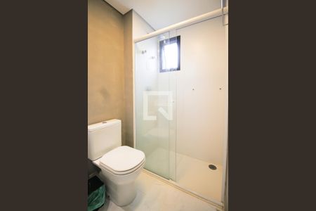 Banheiro de kitnet/studio à venda com 1 quarto, 18m² em Moema, São Paulo
