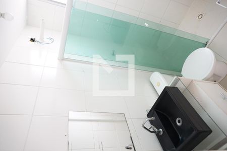 Banheiro de apartamento para alugar com 2 quartos, 43m² em Cidade Parque Alvorada, Guarulhos