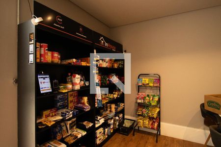 Apartamento para alugar com 38m², 1 quarto e 1 vagaÁrea comum - Mini Mercado